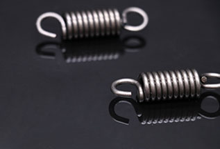 拉簧提供抗拉阻力。聯(lián)科根據(jù)客戶(hù)的具體要求生產(chǎn)...